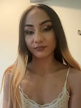 LioraX69 online show from June 13, 2026, 7:12 pm