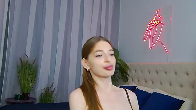 NicolSkye online show from June 30, 2026, 5:03 pm