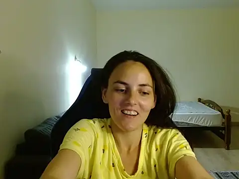 OliviaTheS online show from June 15, 2026, 8:00 pm