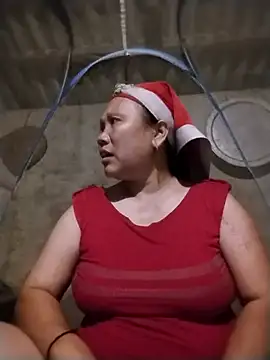 Snapshot of Chily-yy chatting on June 27, 2026, 12:22 pm Chily-yy online show from June 27, 2026, 12:22 pm