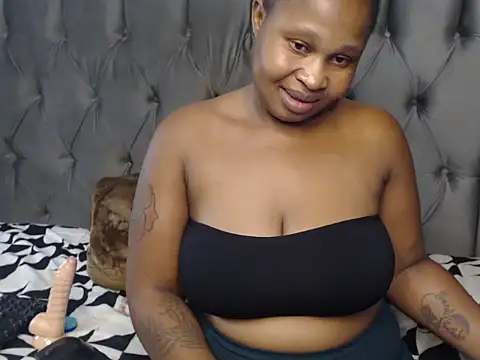 Loyal Alisha online show from June 26, 2026, 5:23 am
