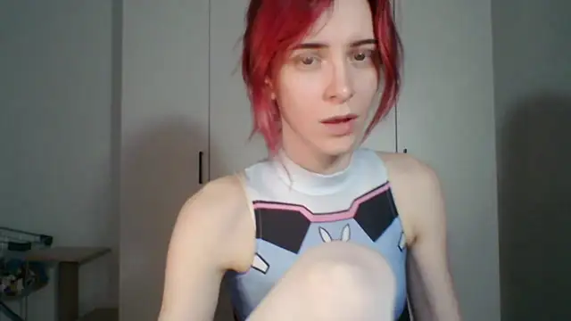 Snapshot of KayleneWesterberg chatting on July 11, 2026, 12:19 pm KayleneWesterberg online show from July 11, 2026, 12:19 pm