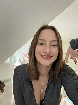 Snapshot of Violet_Velvet chatting on June 12, 2026, 12:48 pm Violet Velvet online show from June 12, 2026, 12:48 pm