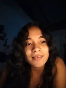 Kittyytinaa online show from June 18, 2026, 2:45 am