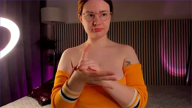 SonyaBabyn online show from February 23, 2026, 2:03 pm