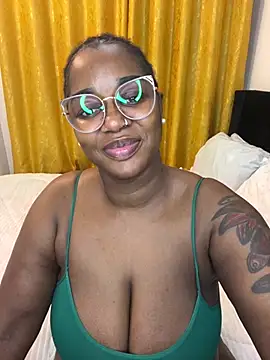 Honeylust26 online show from July 20, 2026, 4:38 am