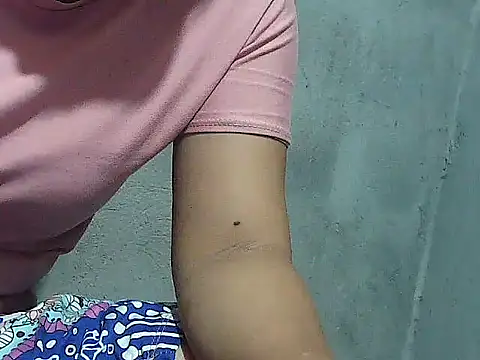 mymommy69 online show from June 20, 2026, 2:14 am