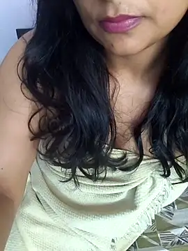 Notygirl1 online show from June 13, 2026, 7:06 am