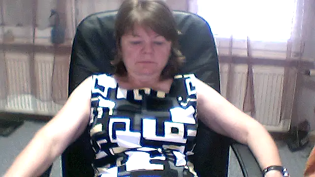 MoonLady40 online show from June 24, 2026, 8:35 am