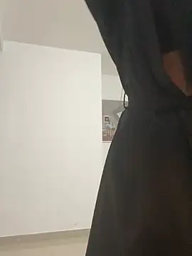 SAKURA AKEMI online show from July 16, 2026, 3:23 am