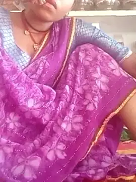 Hotbhabhiriya online show from June 13, 2026, 10:02 am
