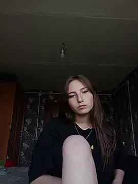 DonnaMayer online show from June 15, 2026, 7:54 am