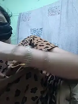 Muslim girl45 online show from June 14, 2026, 9:17 pm