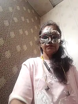 Snapshot of Indianbhaabhi chatting on July 25, 2026, 7:39 am Indianbhaabhi online show from July 25, 2026, 7:39 am
