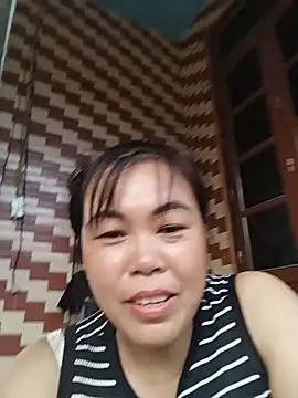 Snapshot of -Lemi- chatting on June 14, 2026, 9:55 am -Lemi- online show from June 14, 2026, 9:55 am