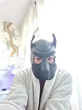 Snapshot of EnricoNetto chatting on June 16, 2026, 4:42 pm EnricoNetto online show from June 16, 2026, 4:42 pm