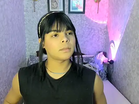 emily rosue  online show from July 22, 2026, 9:06 pm