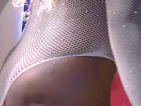 Snapshot of KittyyTemptation chatting on July 22, 2026, 6:27 am KittyyTemptation online show from July 22, 2026, 6:27 am