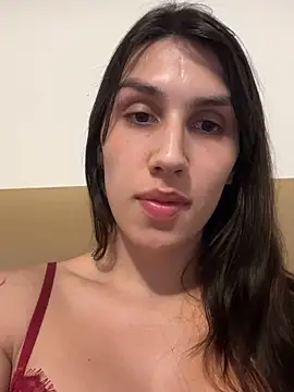 violetfss online show from June 16, 2026, 4:15 am