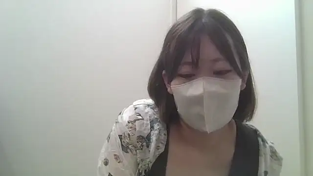 Snapshot of saki_cute chatting on June 29, 2026, 6:52 am saki cute online show from June 29, 2026, 6:52 am