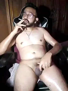 freakkydessi online show from July 7, 2026, 8:24 pm