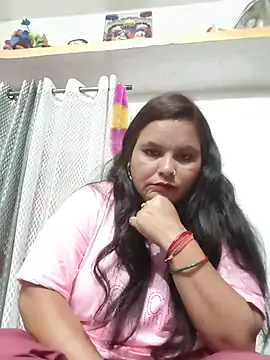 Snapshot of manishapawar chatting on June 16, 2026, 6:21 pm manishapawar online show from June 16, 2026, 6:21 pm