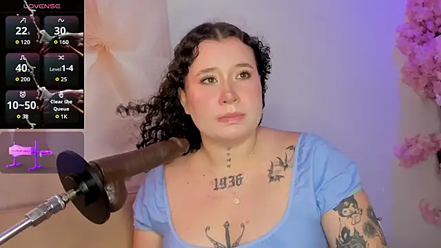 Doll Ivy online show from June 19, 2026, 3:44 am