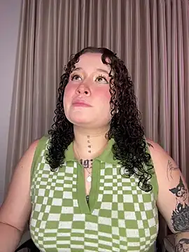 Doll Ivy online show from July 2, 2026, 3:06 am
