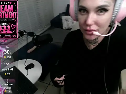 AshleyFayex online show from August 6, 2026, 10:00 pm