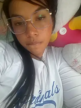 sophiagomezx online show from June 30, 2026, 5:47 pm