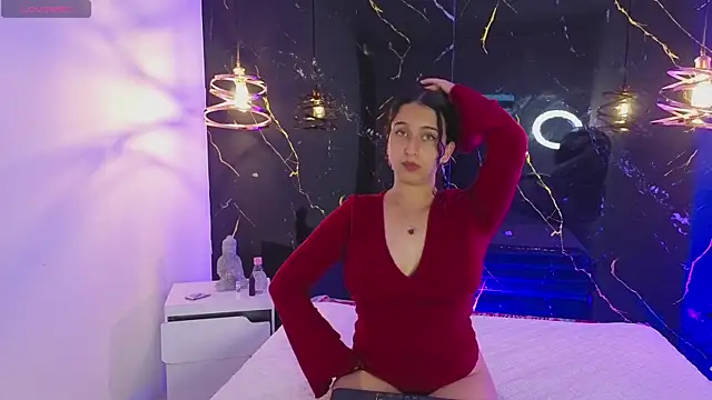ZoeBlissX online show from June 17, 2026, 11:34 am