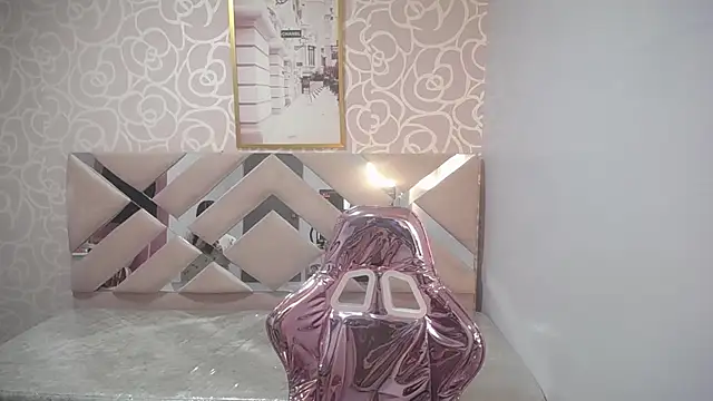 KiaraStar ch online show from June 19, 2026, 8:12 pm