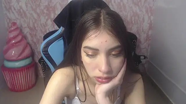 KiaraStar ch online show from July 7, 2026, 1:04 pm