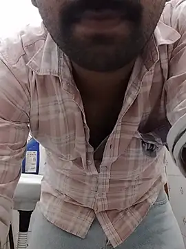 daddyvenom0015 online show from July 8, 2026, 7:24 am