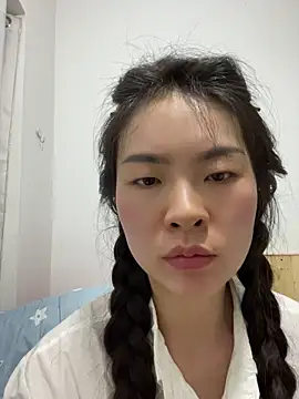 xiaojiao520 online show from June 20, 2026, 4:43 pm