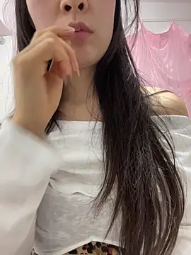 xiaojiao520 online show from June 30, 2026, 2:12 am