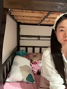 xiaojiao520 online show from July 18, 2026, 2:32 pm