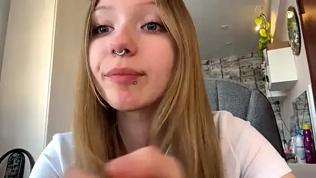 BivalentFalloff online show from June 29, 2026, 5:03 am