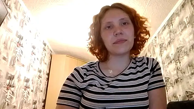 Snapshot of OkayedHardtack chatting on June 17, 2026, 9:16 pm OkayedHardtack online show from June 17, 2026, 9:16 pm