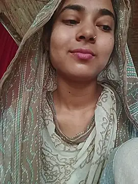Snapshot of Simran_143 chatting on July 18, 2026, 4:38 am Simran 143 online show from July 18, 2026, 4:38 am