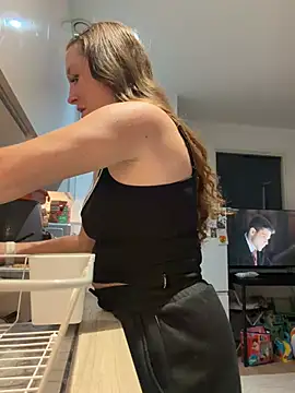 Coleyy xx online show from July 4, 2026, 6:58 pm
