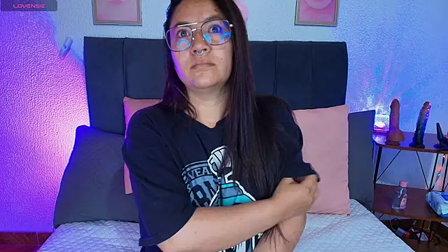 Snapshot of samm_curvy chatting on July 5, 2026, 8:43 am samm curvy online show from July 5, 2026, 8:43 am