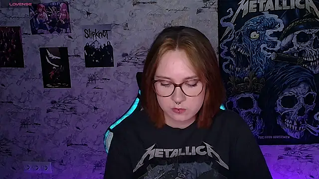 ASTRELIA online show from June 18, 2026, 6:12 pm