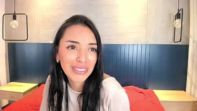 Snapshot of Violeta_Harlow chatting on July 6, 2026, 8:33 pm Violeta Harlow online show from July 6, 2026, 8:33 pm