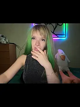 JadeEva online show from July 22, 2026, 2:36 am