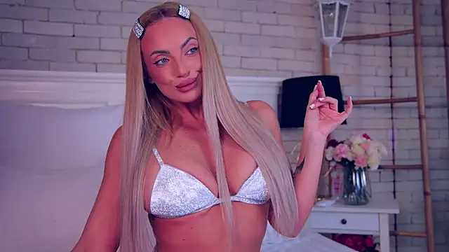 annabellahot online show from February 5, 2025, 4:37 am