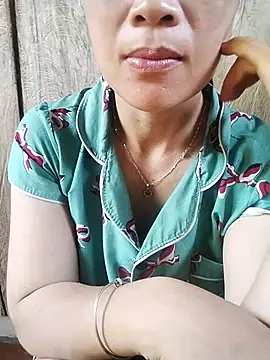 Myy sexy online show from July 13, 2026, 4:04 am