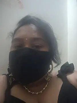Lundpakadu online show from July 25, 2026, 1:30 pm