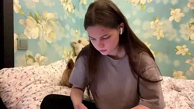 Anorislos16 online show from June 28, 2026, 4:57 pm
