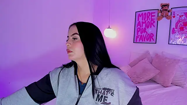 camilaa7 online show from July 21, 2026, 7:22 am
